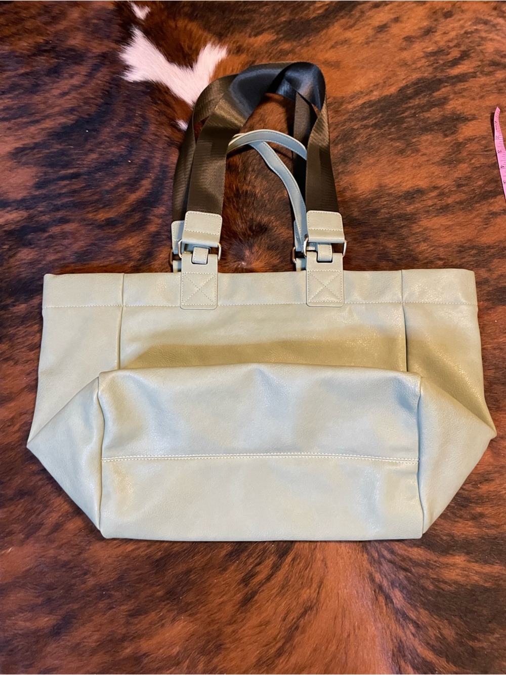 Free People Ventura Vegan Tote Bag in Sage Green - Picture 10 of 10